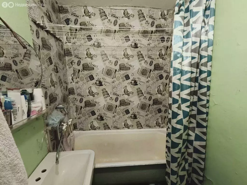 2-комнатная квартира: Рыбинск, улица Толбухина, 3 (45 м) - Фото 1