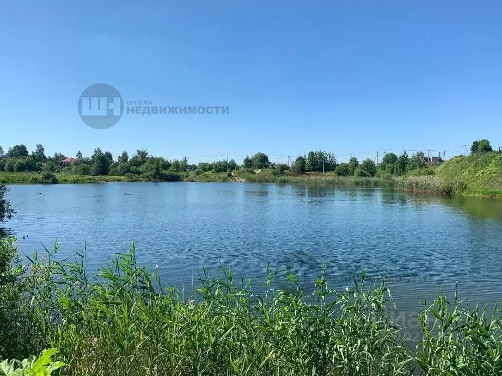 Участок в Ленинградская область, Гатчинский муниципальный округ, д. ... - Фото 0