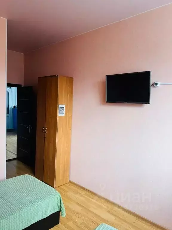 Комната Нижегородская область, Нижний Новгород ул. Спартака, 17 - Фото 1