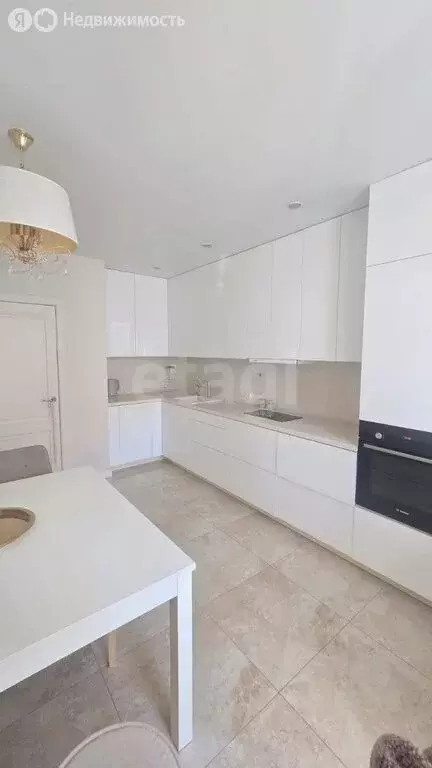 2-комнатная квартира: Краснодар, улица Адмирала Серебрякова, 3к1 (59.7 ... - Фото 1