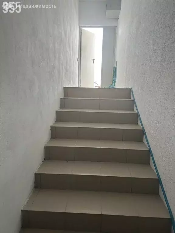 2-комнатная квартира: Феодосия, улица Циолковского, 10А (62.8 м) - Фото 1