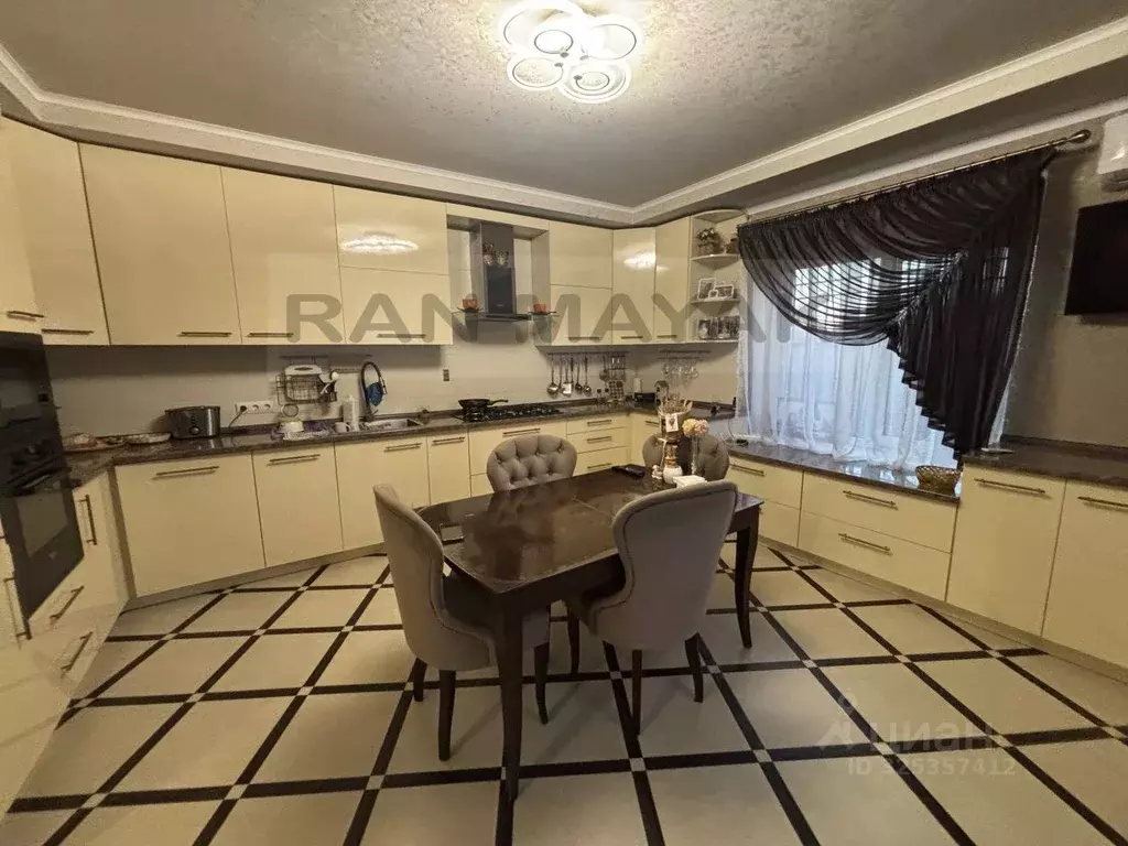 Дом в Адыгея, Майкоп Верхняя весна СНТ, ул. Весенняя (160 м) - Фото 2