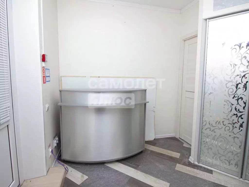 Помещение свободного назначения в Ульяновская область, Ульяновск ул. ... - Фото 1