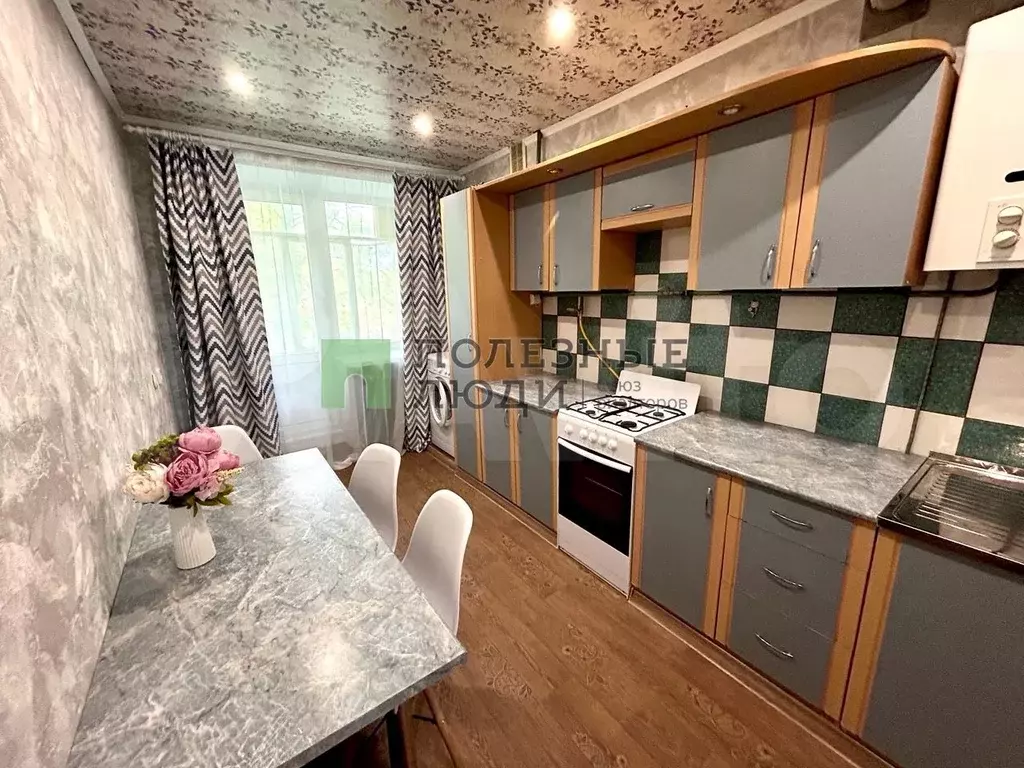 2-к. квартира, 44 м, 1/3 эт. - Фото 1
