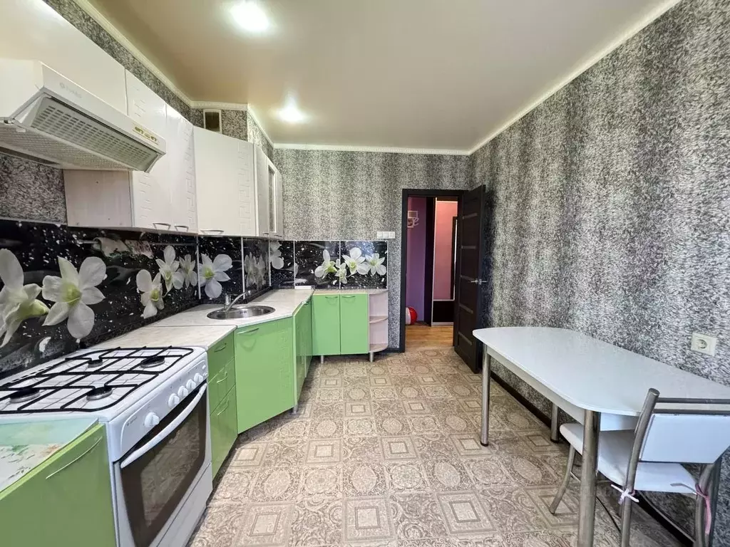 3-к кв. Смоленская область, Смоленск ул. Попова, 118 (63.1 м) - Фото 1