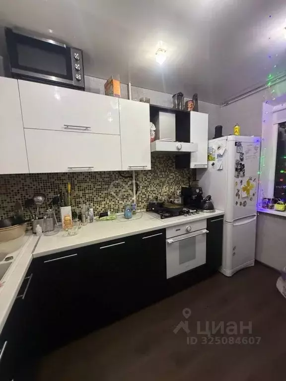 2-к кв. Волгоградская область, Волгоград ул. Елисеева, 15А (51.0 м) - Фото 1