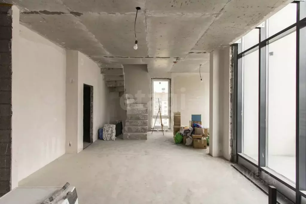 3-к кв. Тюменская область, Тюмень ул. 50 лет Октября, 57Бк2 (109.0 м) - Фото 1