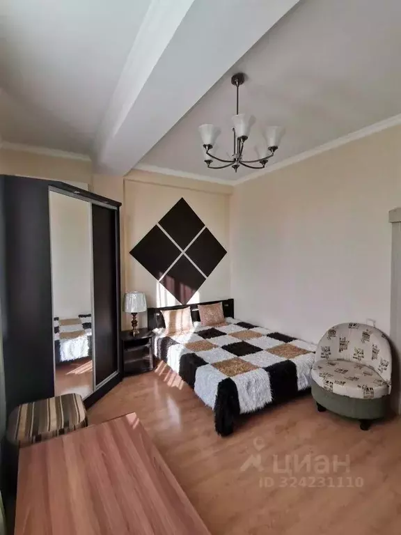 1-к кв. Крым, Симферополь ул. Тренева (42.0 м) - Фото 2