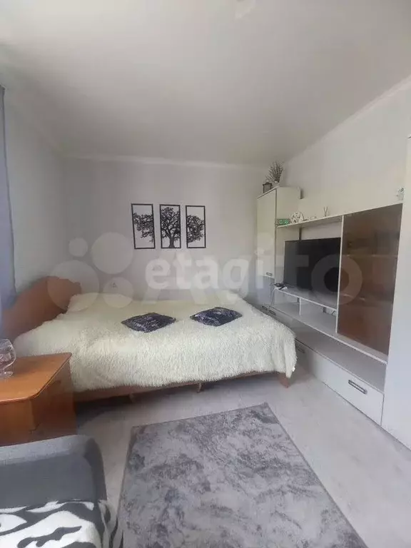Комната 16,8 м в 2-к., 5/5 эт. - Фото 1