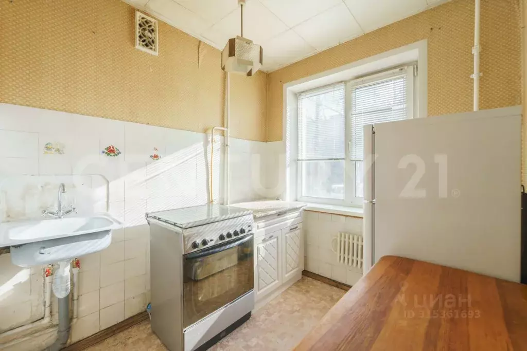 4-к кв. Липецкая область, Липецк ул. М.И. Неделина, 28 (61.1 м) - Фото 0