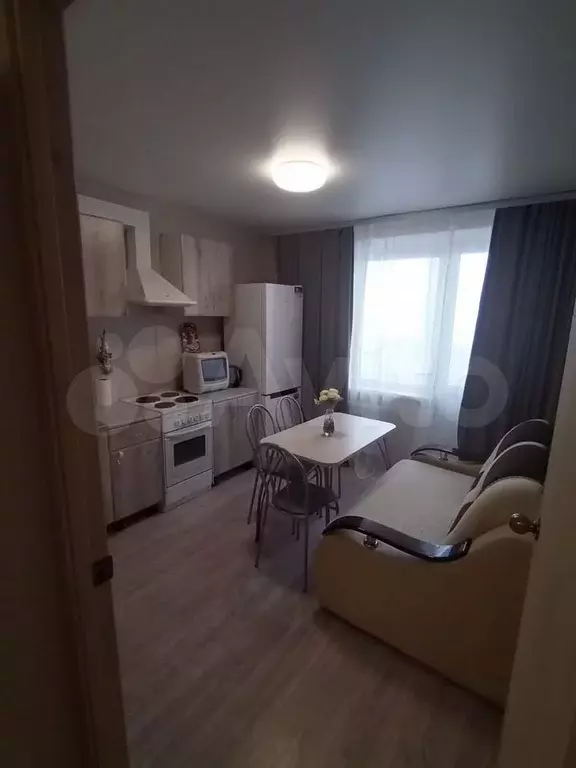 1-к. квартира, 37 м, 18/18 эт. - Фото 0