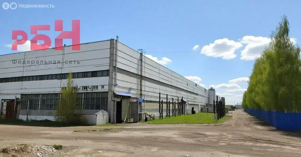 Помещение свободного назначения (1600 м) - Фото 1
