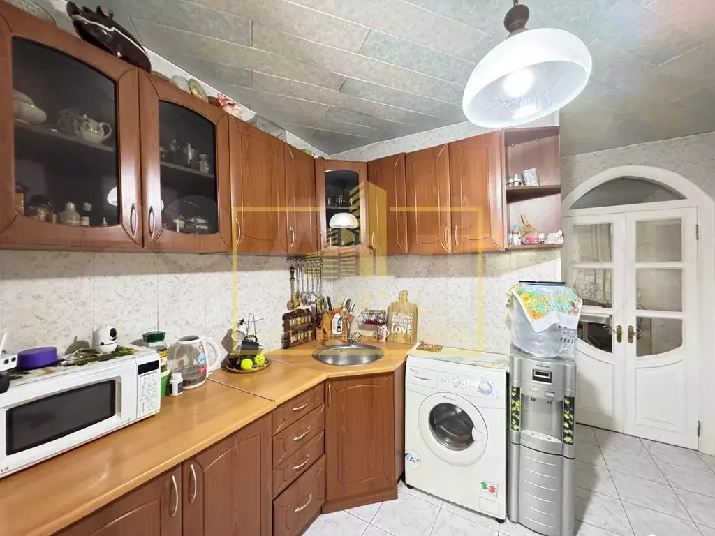 4-к. квартира, 73 м, 1/9 эт. - Фото 0