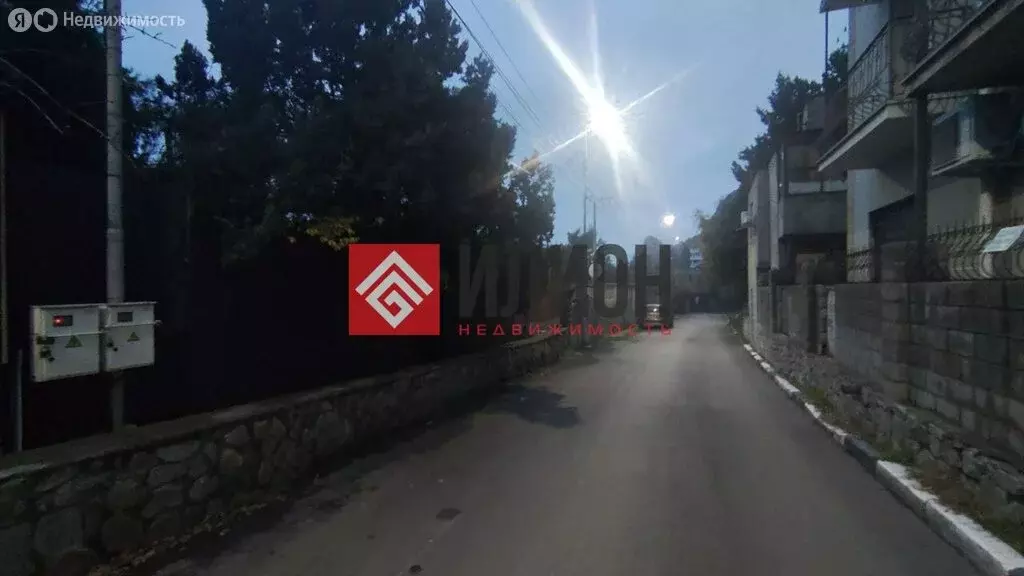 Участок в Республика Крым, муниципальный округ Ялта, посёлок ... - Фото 2