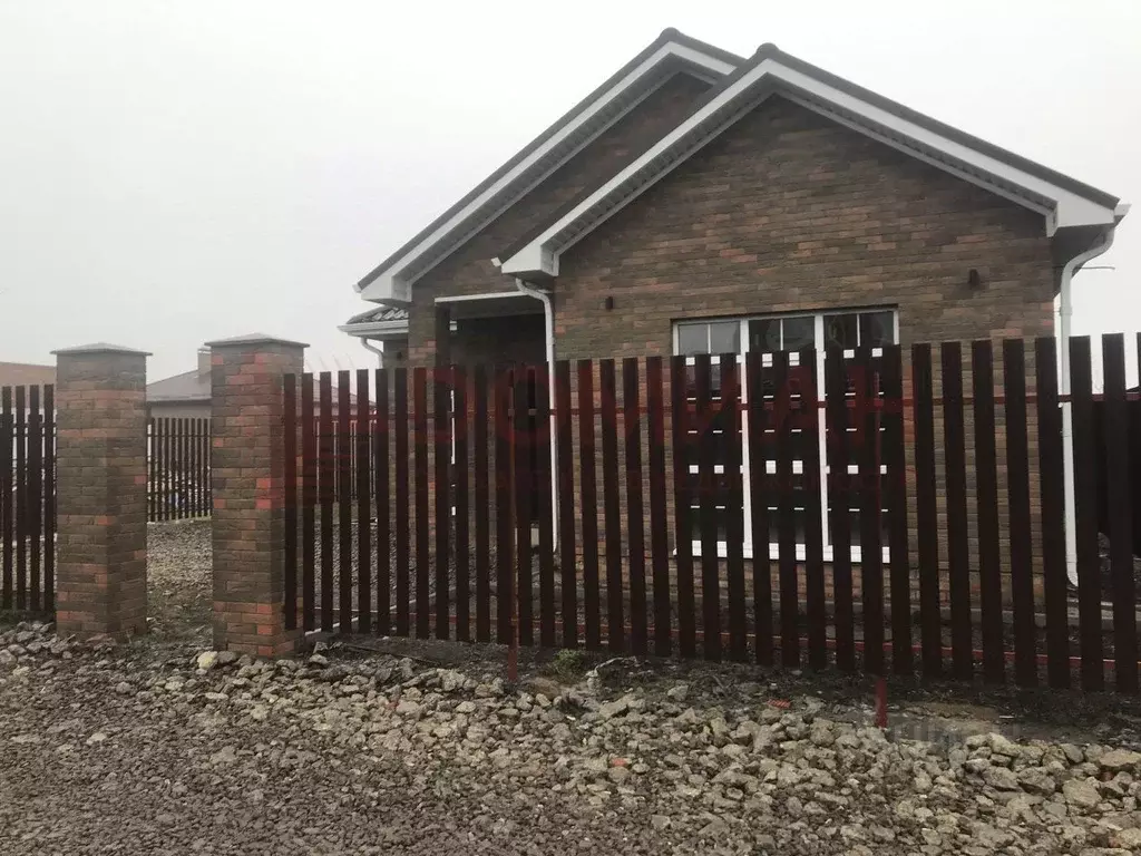 Дом в Ростовская область, Мясниковский район, Краснокрымское с/пос, ... - Фото 1