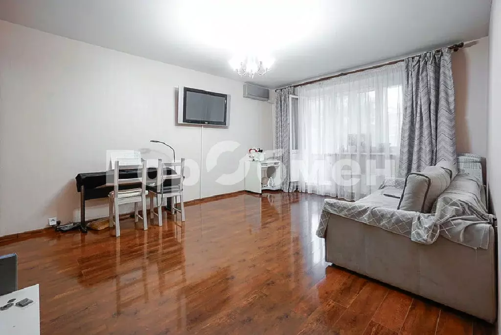 Продается 2-комнатная квартира - Фото 1