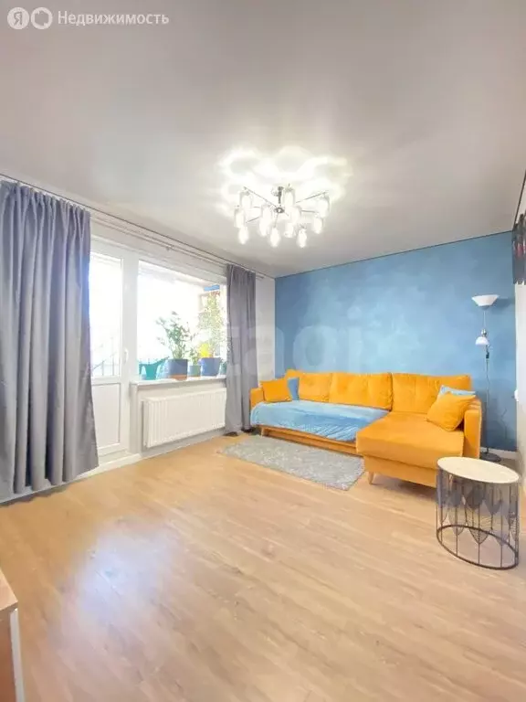 1-комнатная квартира: Калининград, Осенняя улица, 1 (39.9 м) - Фото 1