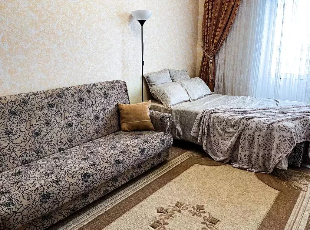 1-к кв. Пермский край, Пермь Переселенческая ул., 111 (37.0 м) - Фото 1