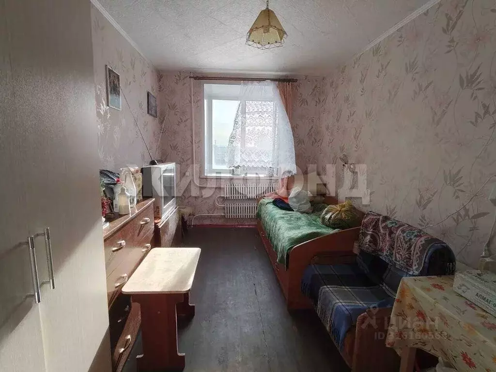 Комната Новосибирская область, Новосибирск ул. Шукшина, 17 (11.3 м) - Фото 0