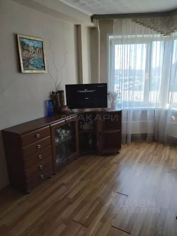 2-к кв. Красноярский край, Красноярск ул. Республики, 43 (40.0 м) - Фото 1