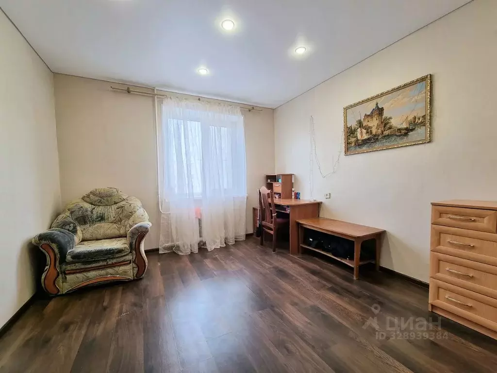 3-к кв. Орловская область, Орел ул. Металлургов, 23 (65.5 м) - Фото 1
