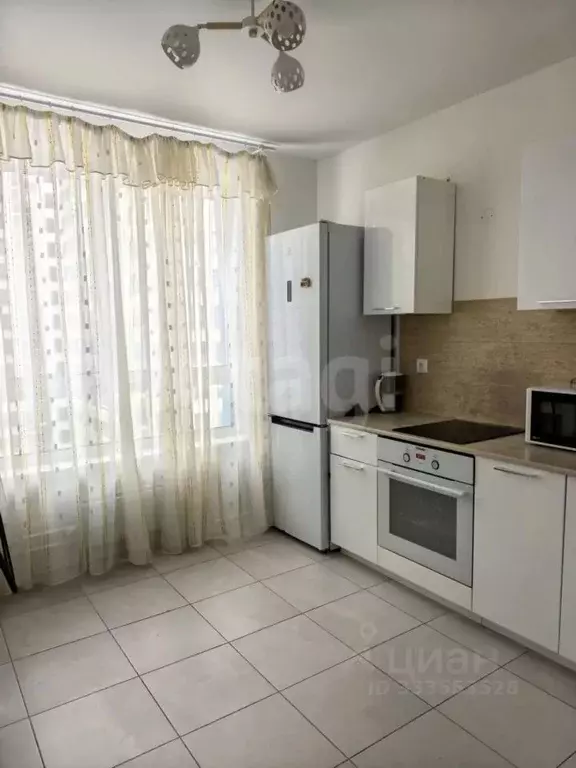 2-к кв. Тюменская область, Тюмень Полевая ул., 117к3 (55.7 м) - Фото 1