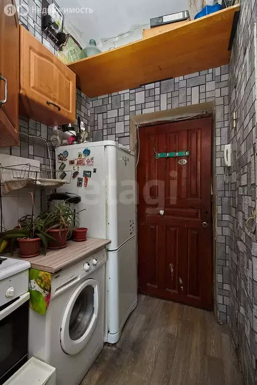 Квартира-студия: Тюмень, улица Энергетиков, 30А (16.7 м) - Фото 1