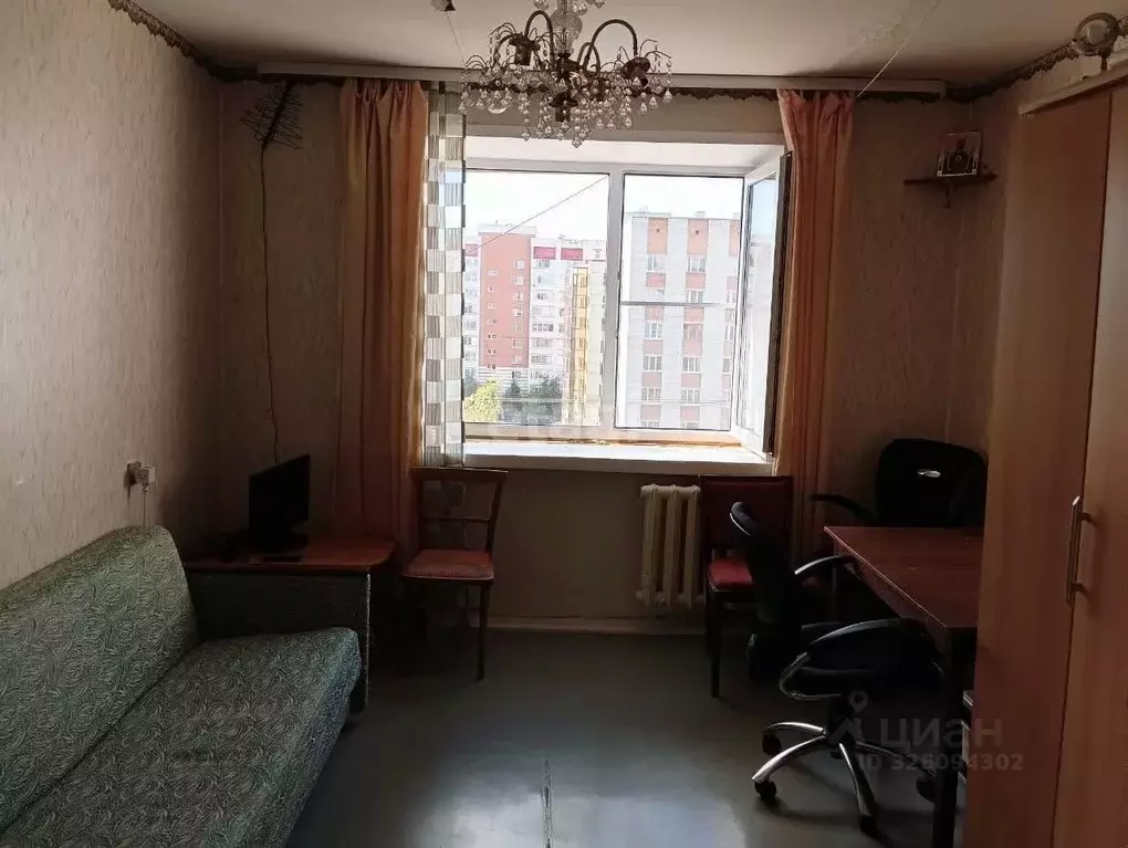 Комната Тюменская область, Тюмень Олимпийская ул., 15 (12.8 м) - Фото 1