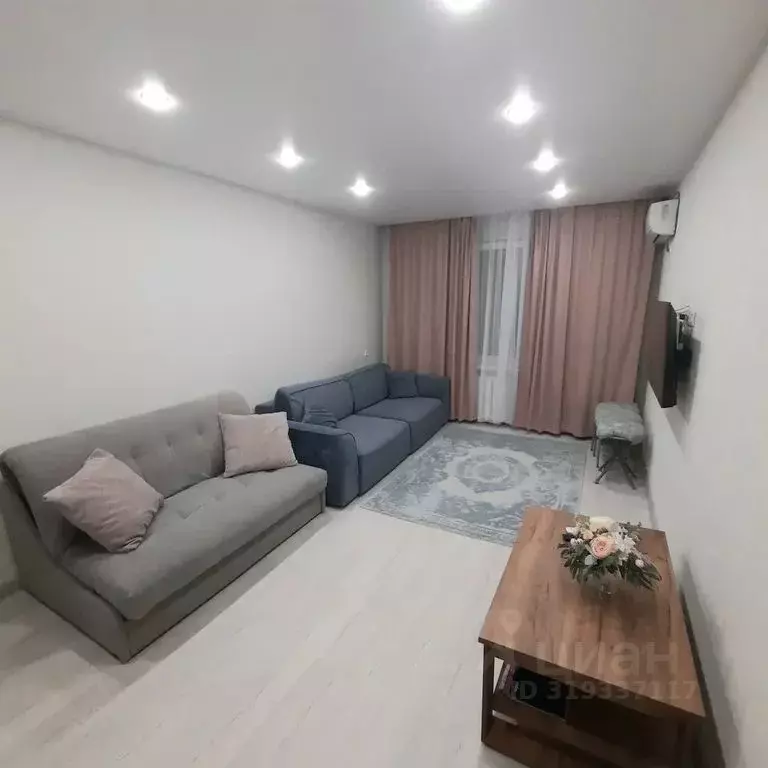 2-к кв. Татарстан, Казань ул. Шамиля Усманова, 26 (47.0 м) - Фото 1
