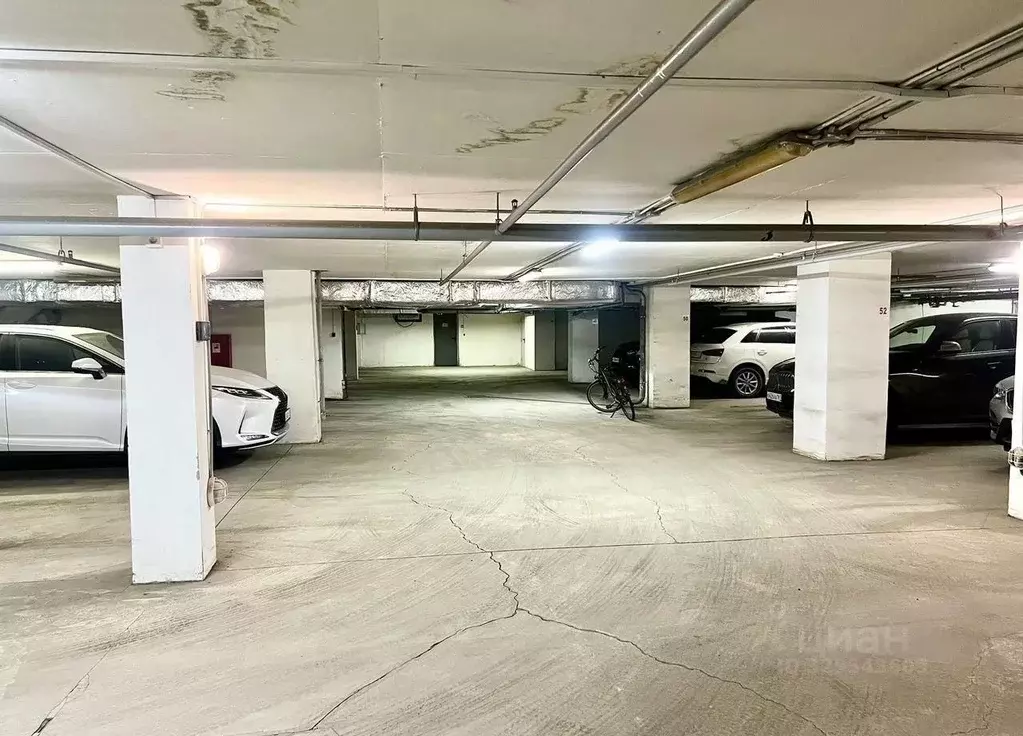 Гараж в Ростовская область, Ростов-на-Дону Кировский просп., 48 (20 м) - Фото 1
