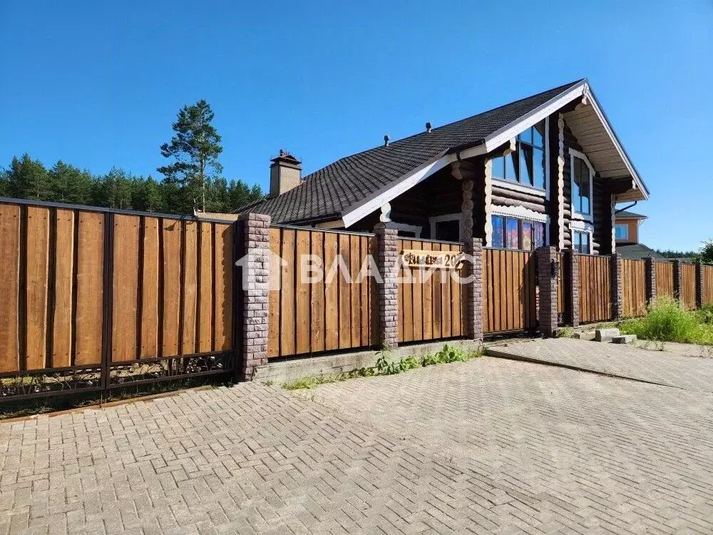 Дом в Коми, Сыктывкар городской округ, Краснозатонский пгт ул. ... - Фото 1
