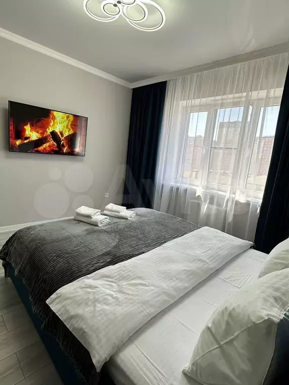 1-к. квартира, 40 м, 9/15 эт. - Фото 1