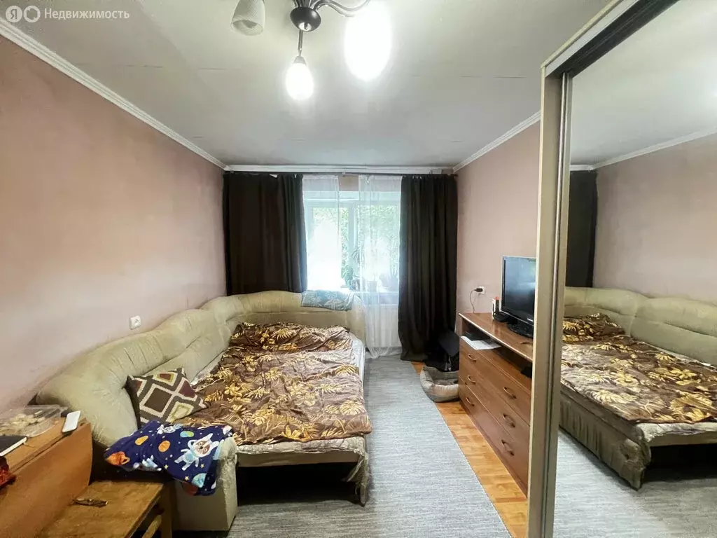 2-комнатная квартира: Екатеринбург, улица Фурманова, 24 (45.1 м) - Фото 1