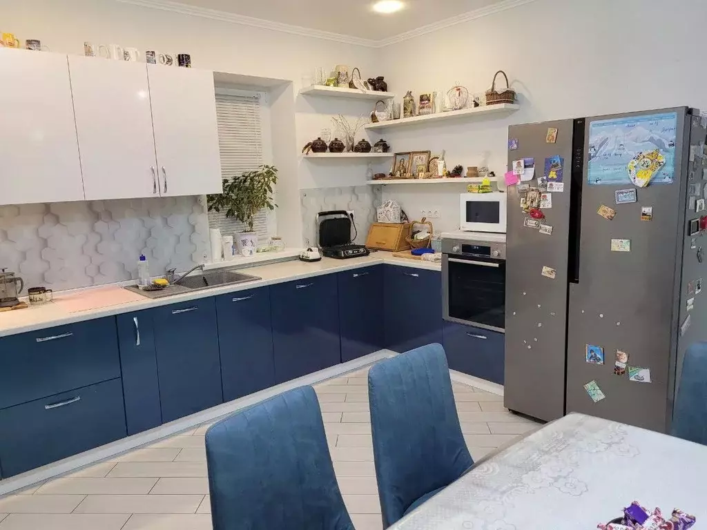 Коттедж в Курская область, Курск Поныровская ул., 3 (339 м) - Фото 1