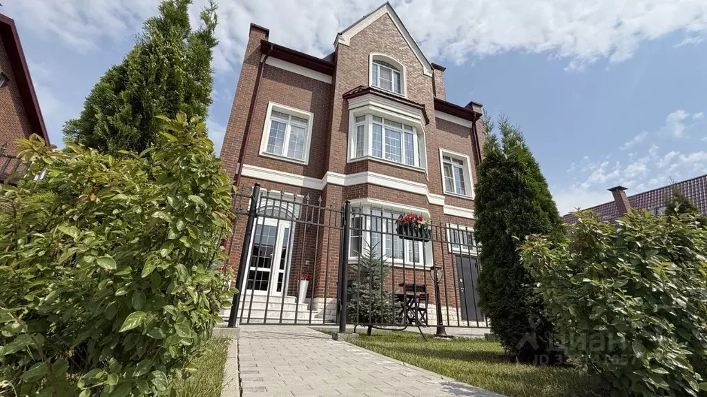 Коттедж в Московская область, Истра муниципальный округ, д. Петровское ... - Фото 1