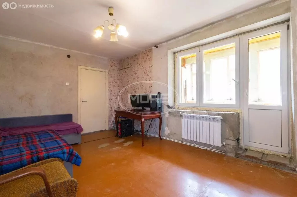 1-комнатная квартира: Калининград, улица Сержанта Мишина, 30 (36.8 м) - Фото 0
