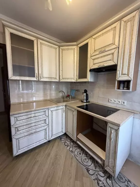 4-к кв. Москва Литовский бул., 15К5 (63.0 м) - Фото 0