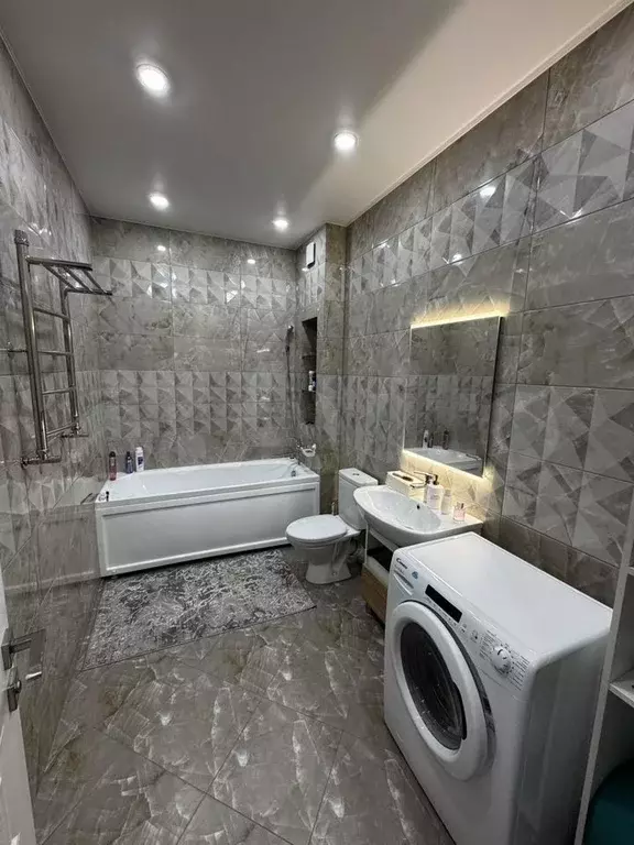 1-к. квартира, 57 м, 2/3 эт. - Фото 0