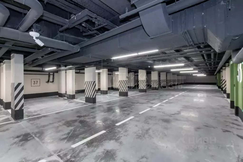 Гараж в Тюменская область, Тюмень ул. Тимофея Кармацкого, 3 (19 м) - Фото 1