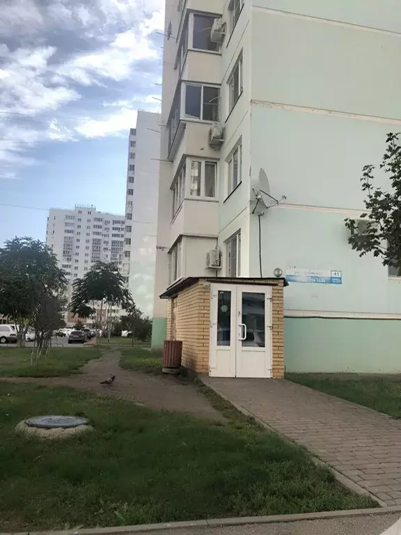 Торговая площадь в Краснодарский край, Краснодар Завод Измерительных ... - Фото 0