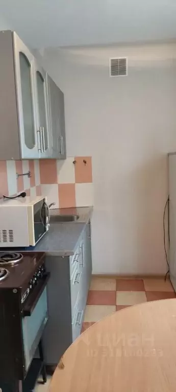 1-к кв. Томская область, Томск Каштак-4 мкр, ул. Кошурникова, 5 (33.4 ... - Фото 0
