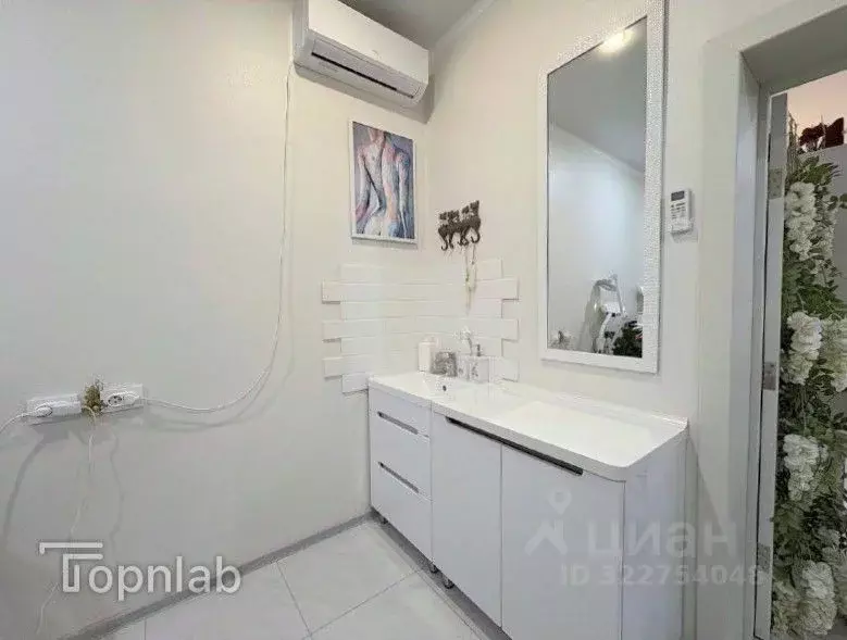 Помещение свободного назначения в Краснодарский край, Армавир ул. Розы ... - Фото 2