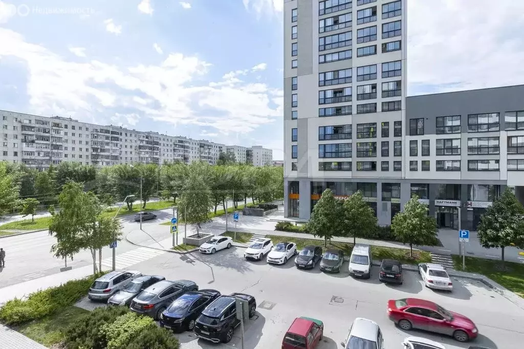 3-комнатная квартира: Тюмень, улица 50 лет Октября, 57А (79 м) - Фото 1