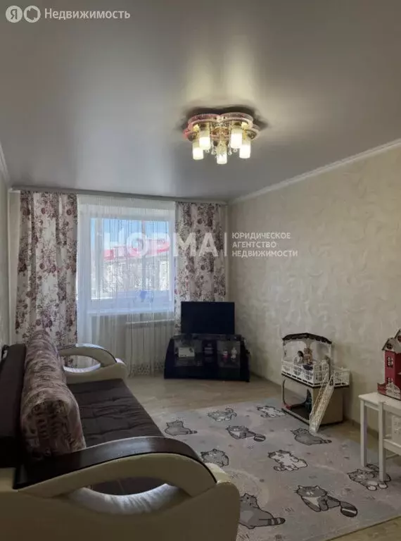 3-комнатная квартира: Октябрьский, улица Луначарского, 8 (59.5 м) - Фото 2