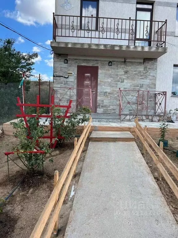 Дом в Крым, Ленинский район, Останинское с/пос, с. Песочное  (73 м) - Фото 2