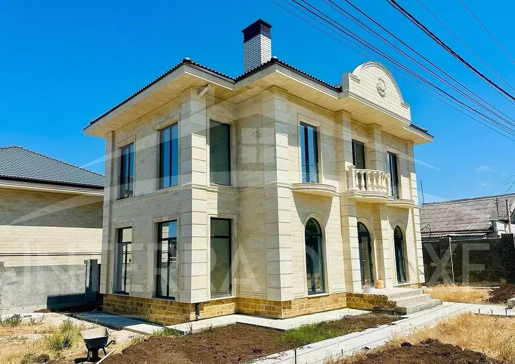 Дом в Севастополь ул. Коммунистическая, 109 (214 м) - Фото 1