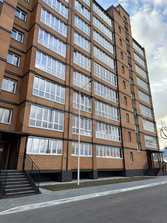3-к. квартира, 93 м, 4/9 эт. - Фото 1