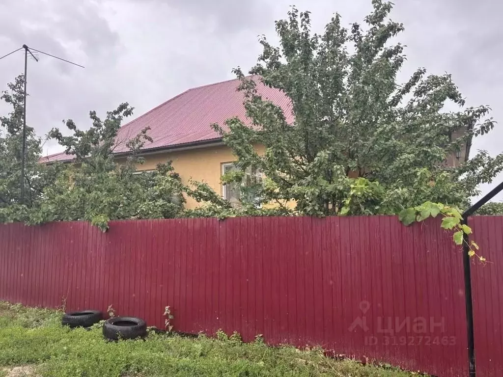 Дом в Саратовская область, Энгельс Орфей ДНТ, ул. Береговая (153 м) - Фото 0