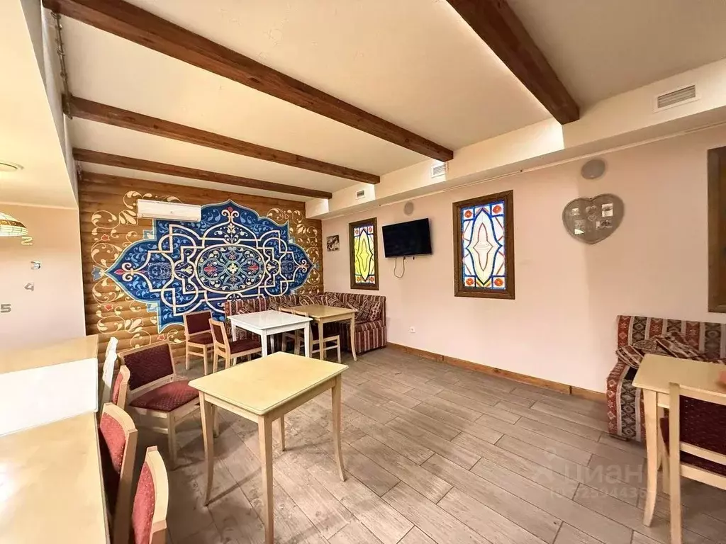 Помещение свободного назначения в Саратовская область, Энгельс ул. ... - Фото 1