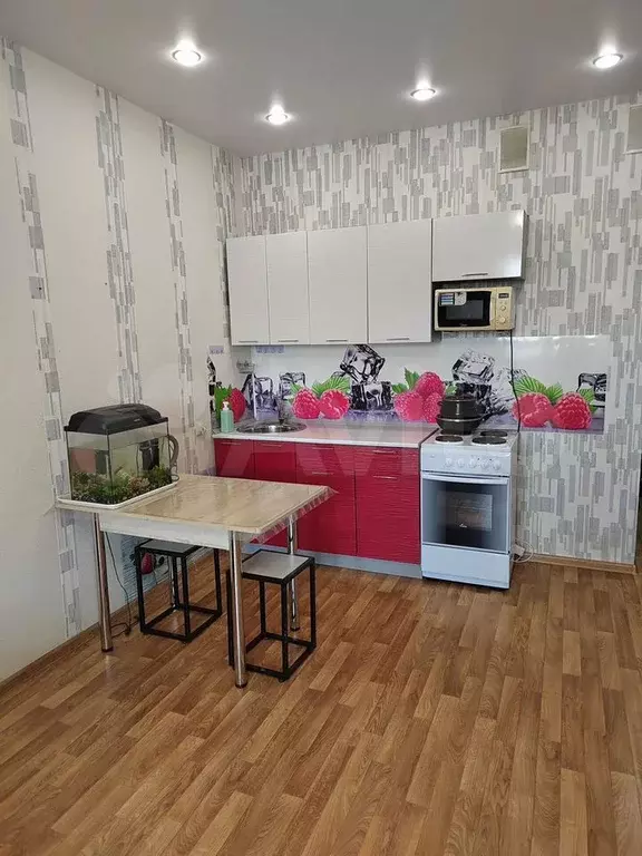 Апартаменты-студия, 28 м, 8/17 эт. - Фото 0